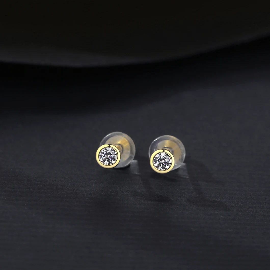 Custom Shinning Ear Stud Round Moissanite Fashion Earring