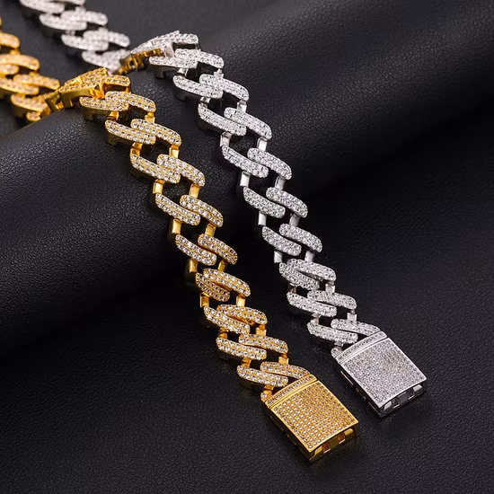 Diseño único Iced out Joyería fina 13.4 mm Chapado en oro 925 Plata de ley Vvs Moissanite Hombres Hip Hop Pulsera de cadena de eslabones cubanos