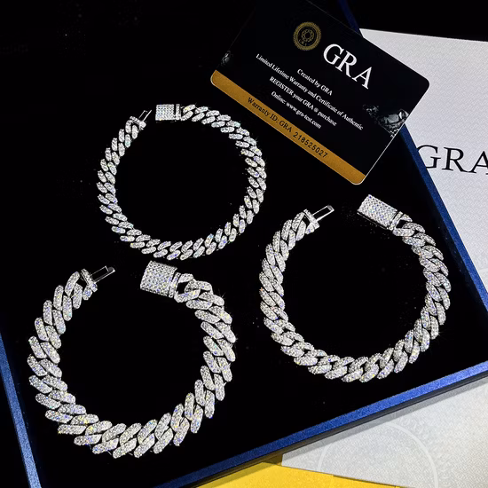 Parte de joyería muy popular Pulsera cubana de Miami Moissanite Diamond Bracelet Iced out con precio al por mayor